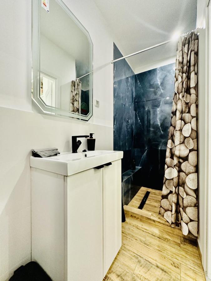 Clever Studio Near Central Shopping Center Cluj-Napoca Esterno foto